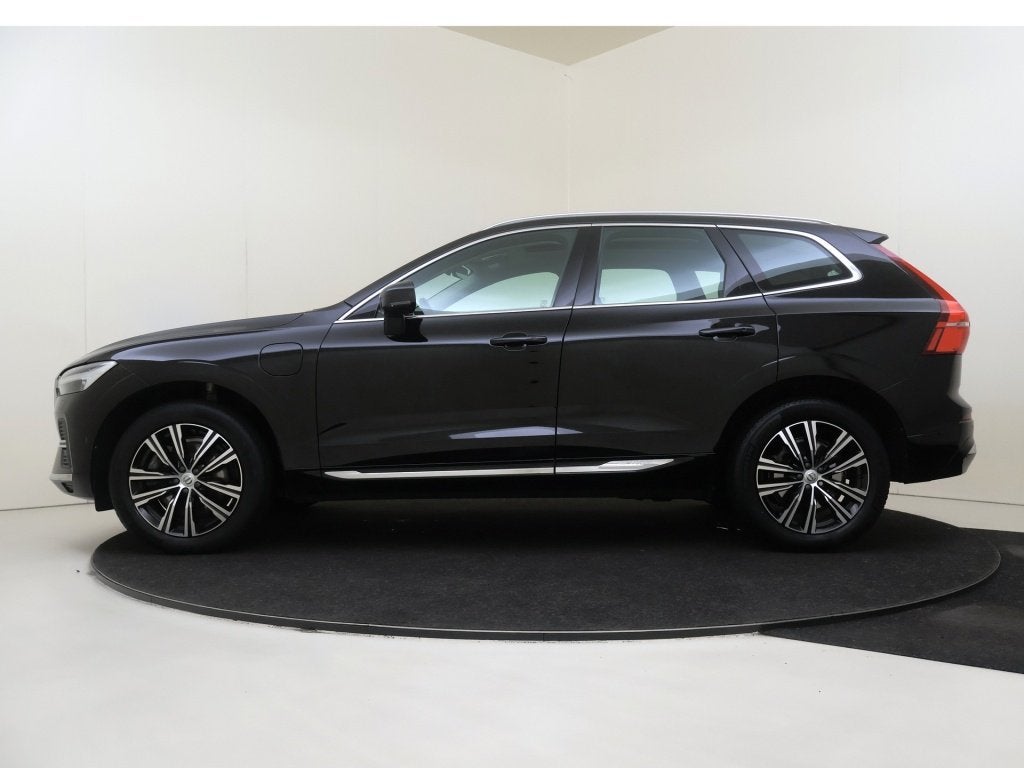 Volvo XC60 2.0 T6 AWD Inscr.Exc | (bj 2021, automaat), Auto's, Dealer onderhouden, Gebruikt, 138 €/maand, Zwart