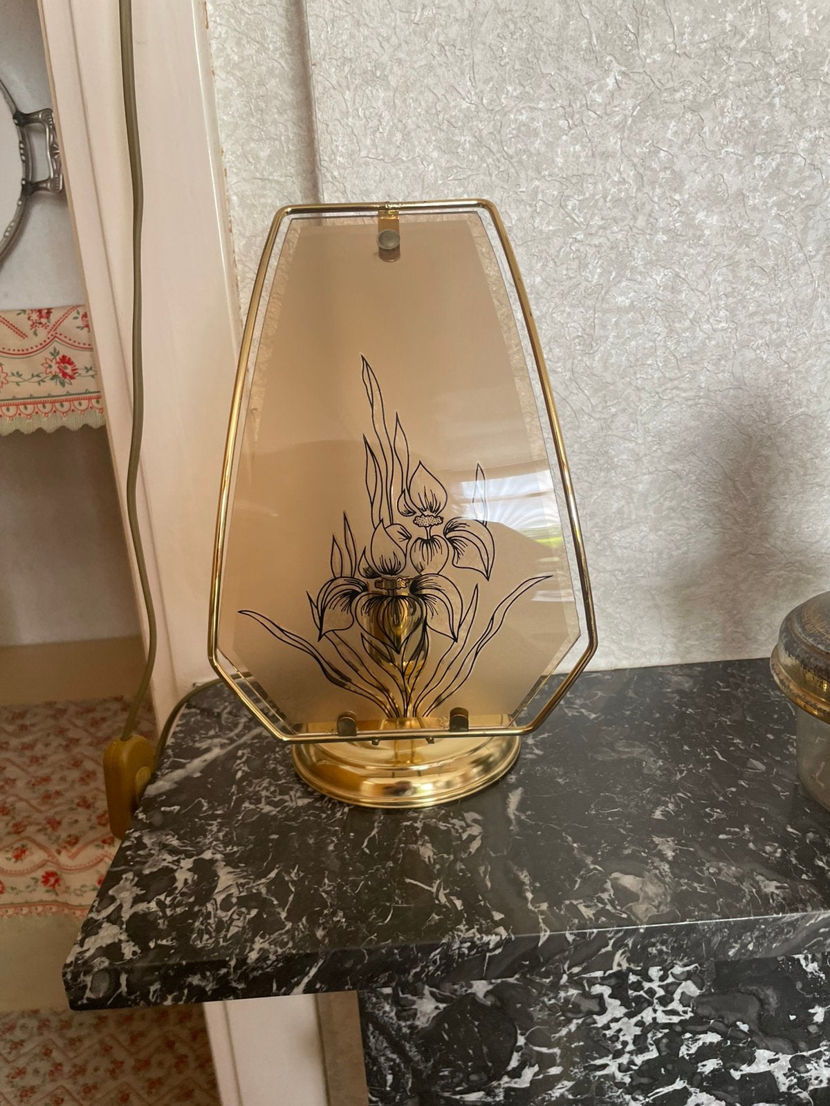 Antieke lamp, Ophalen