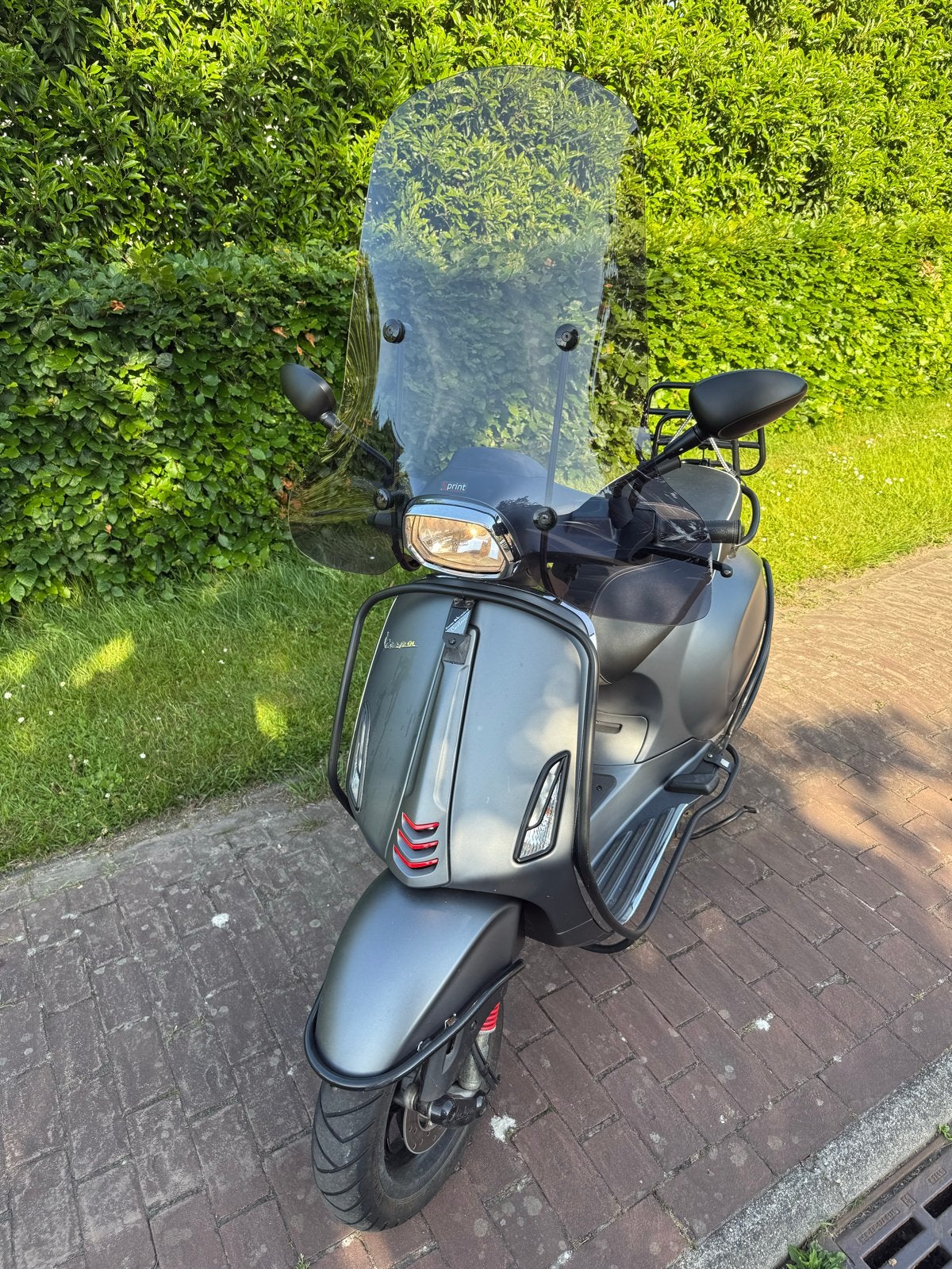 Vespa Sprint S Grigio Titanio (3218 km) Zo goed als nieuw, Fietsen en Brommers, Scooters | Vespa, Ophalen, Maximaal 45 km/u, Vespa S