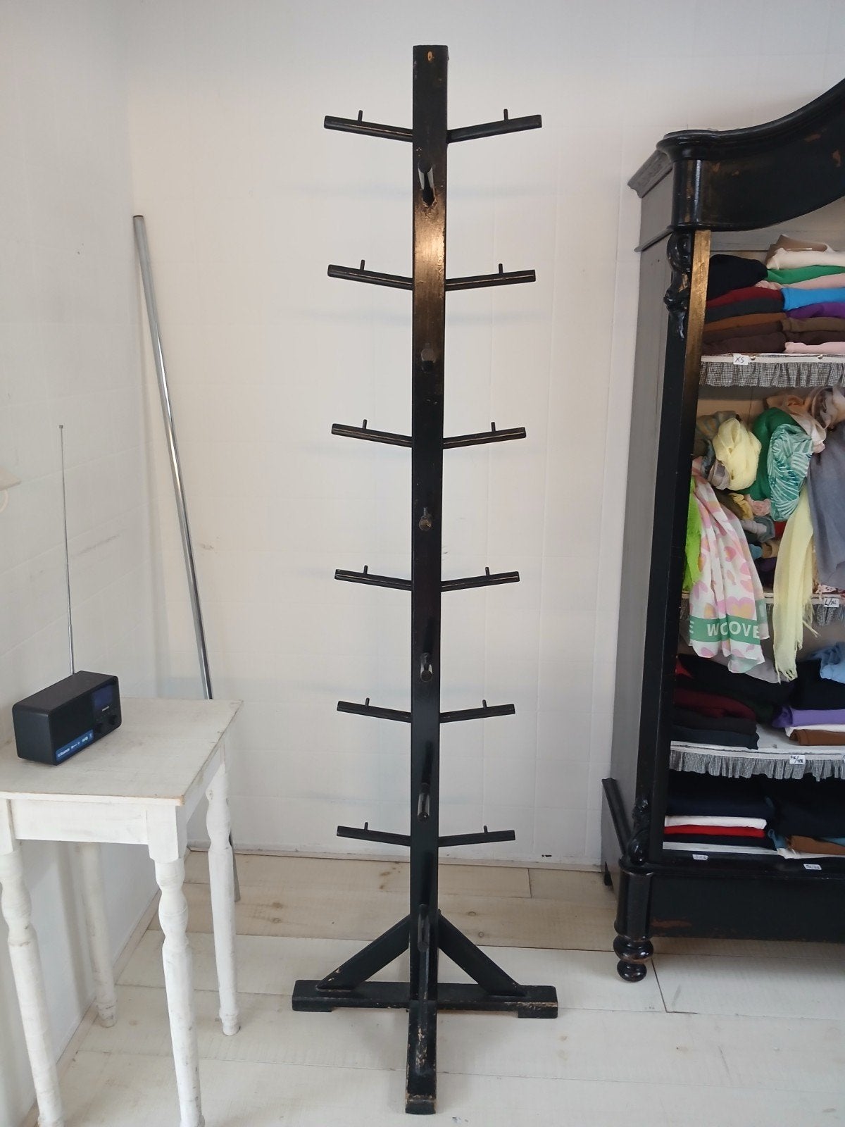 Zwarte staande kapstok, Ophalen, Gebruikt, Staande kapstok, 150 tot 200 cm