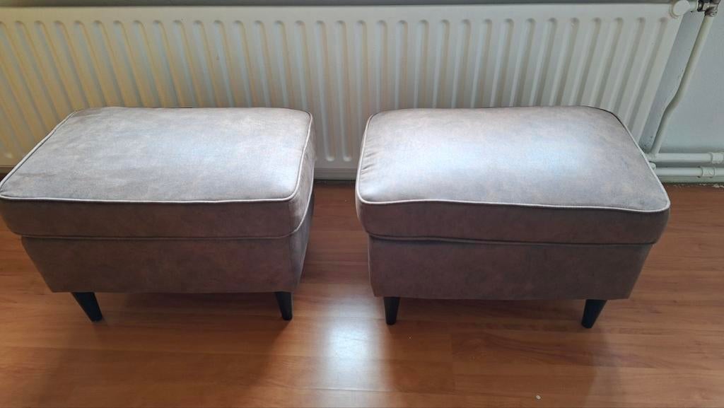 IKEA voetenbak Strandmon bruin 2 stuks, Ophalen, Minder dan 50 cm, 50 tot 75 cm, Zo goed als nieuw