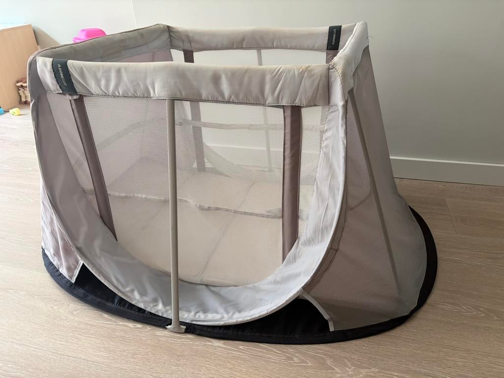 Aeromoov campingbedje, Ophalen, Zo goed als nieuw, Reisbedje