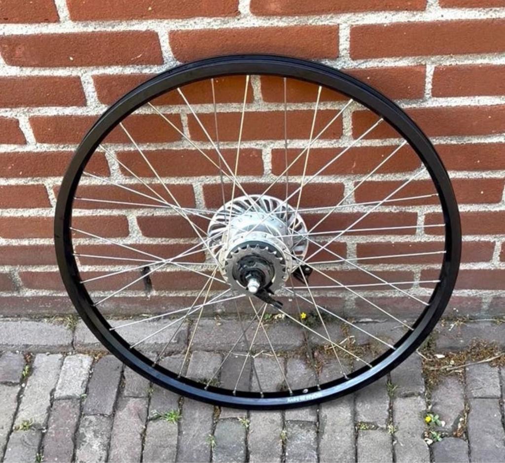 Achterwiel Bakfiets Nexus 8 Speed 26 inch (Cargo), Fietsen en Brommers, Fietsonderdelen, Ophalen of Verzenden, Zo goed als nieuw
