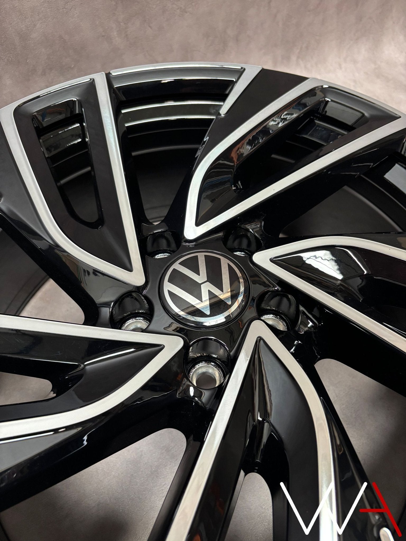 1x 19'' Volkswagen Arteon / Passat ''Adelaide'' velg BTW OEM, Auto-onderdelen, Banden en Velgen, 19 inch, Gebruikt, -, -