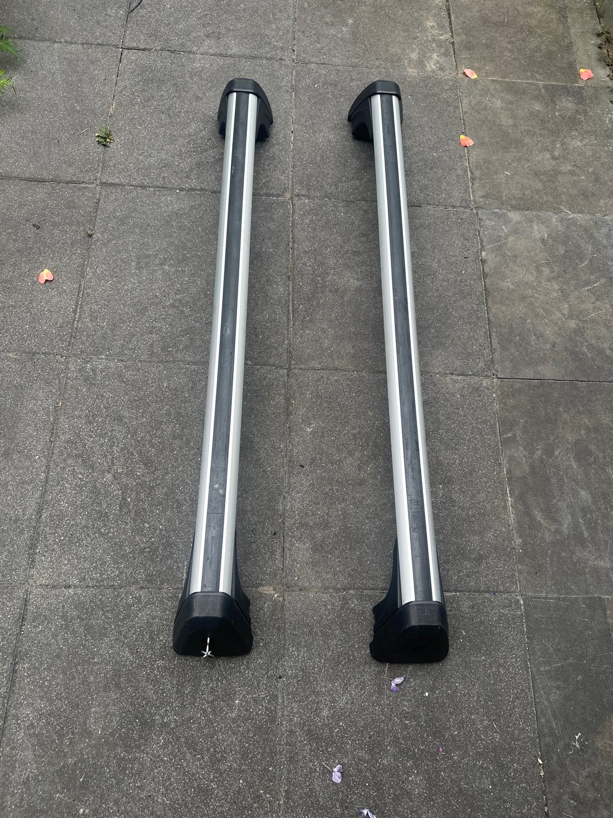 BMW dakdragers met slot - 2 serie 2018, Auto diversen, Dakdragers, Ophalen, Gebruikt