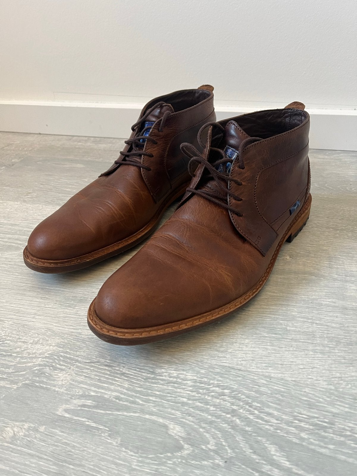 Floris van Bommel Boots - Maat 43, Bruin, Boots, Ophalen of Verzenden, Zo goed als nieuw