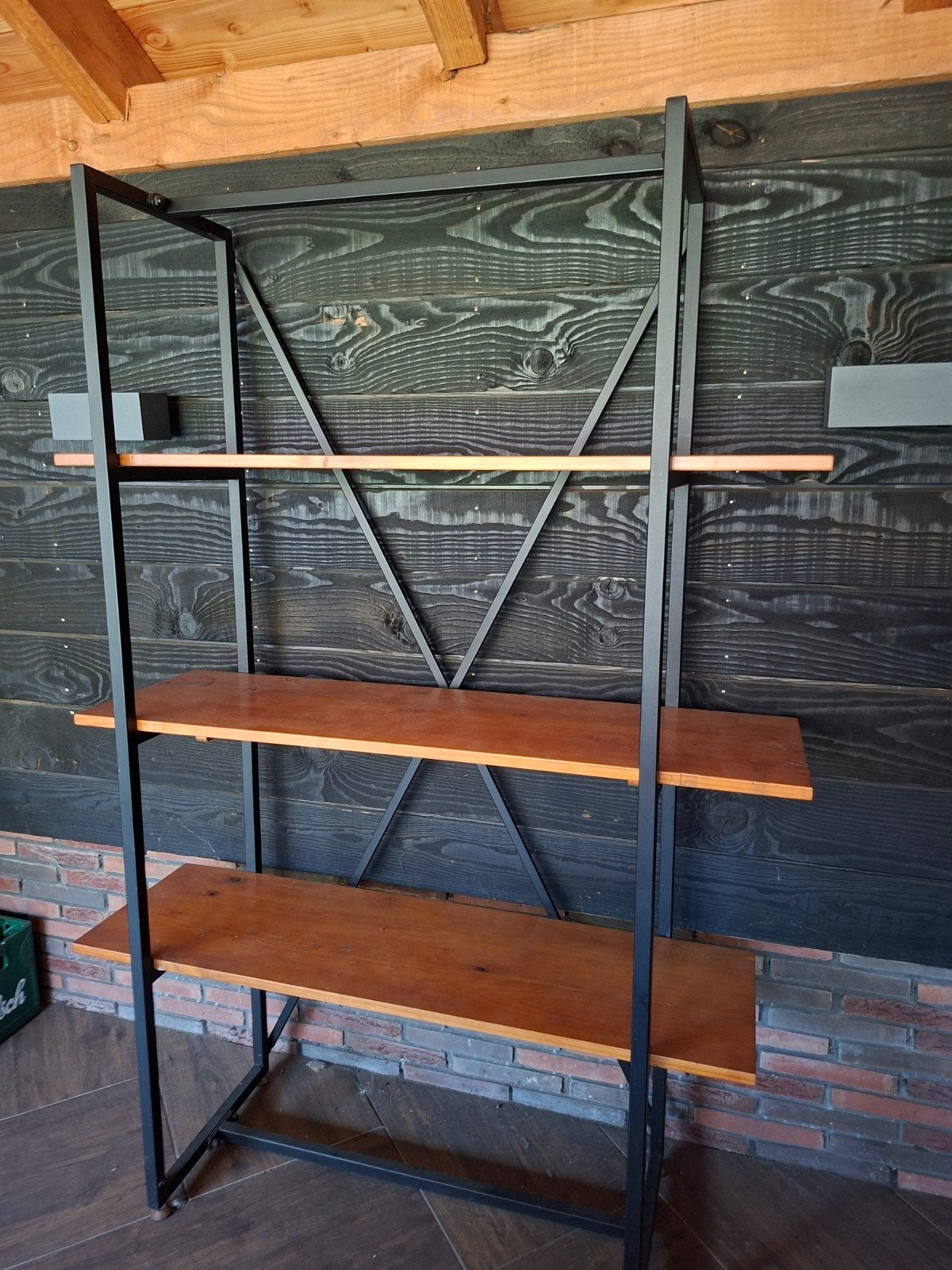 Industriële Boekenkast/Open Kast met Houten Planken, Met plank(en), Gebruikt, 50 tot 100 cm, 25 tot 50 cm