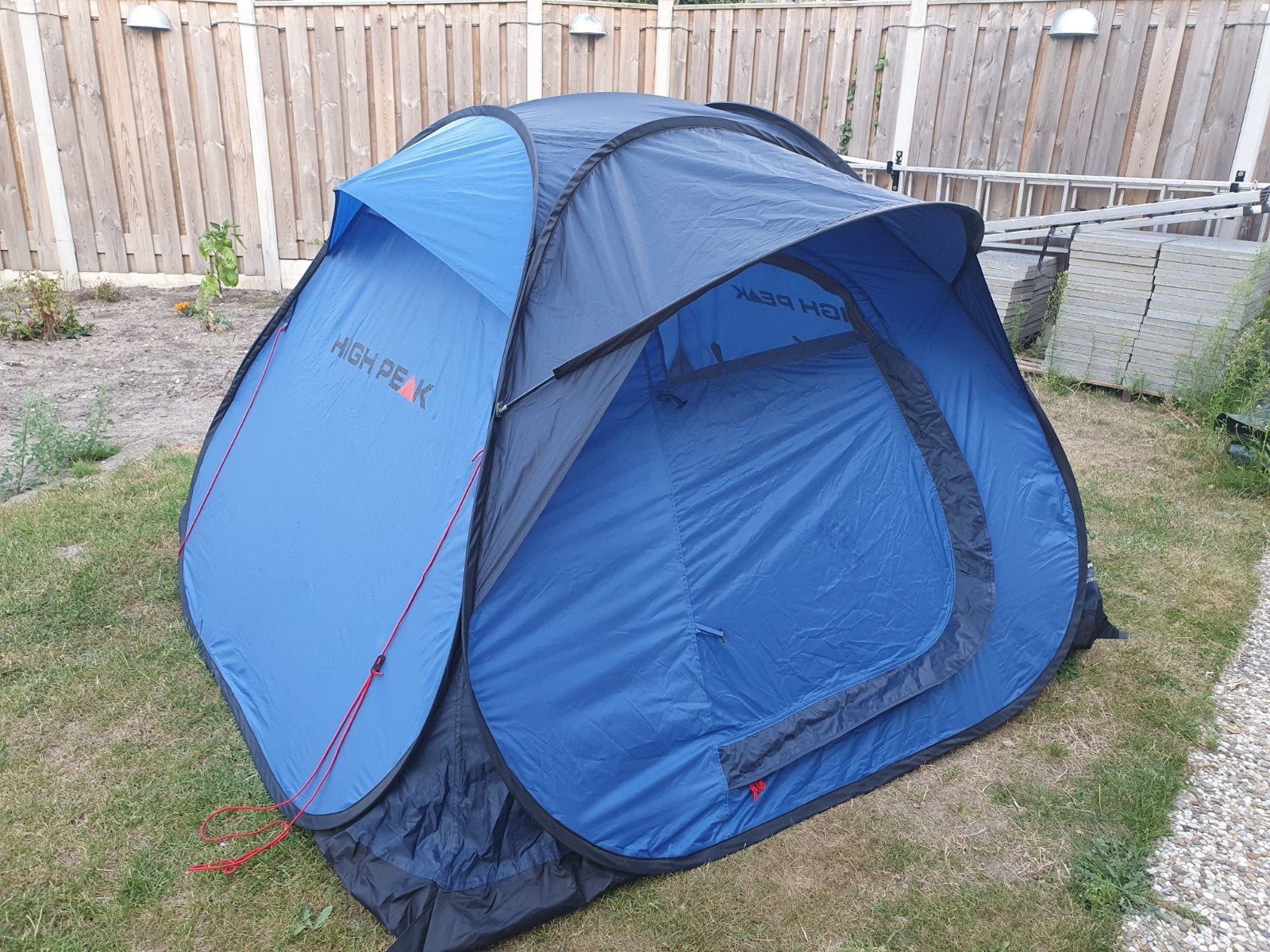High Peak Hyperdome pop-up tent - zo goed als nieuw, Caravans en Kamperen, Ophalen of Verzenden, Zo goed als nieuw, Tot en met 3