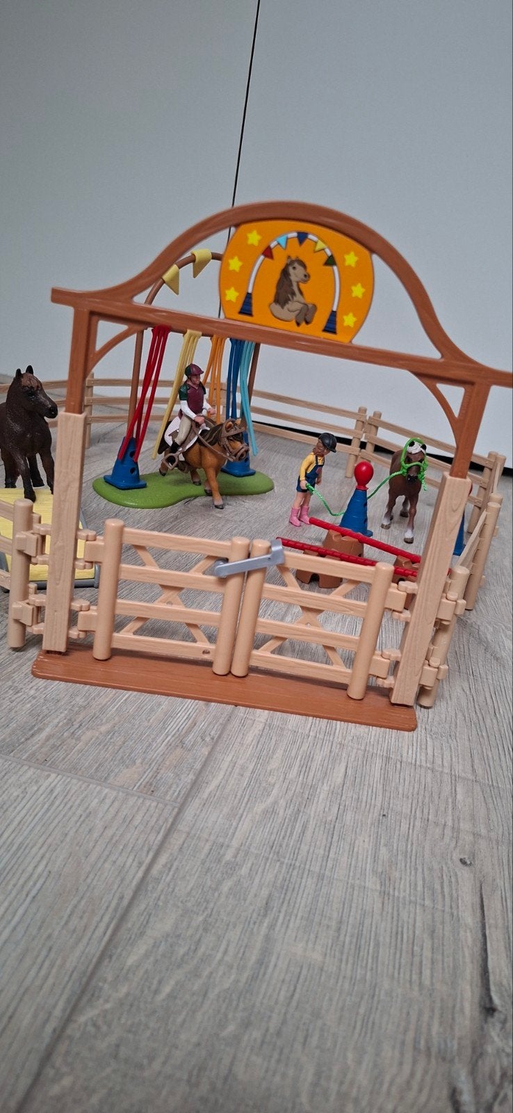 Schleich farm world pony training, Kinderen en Baby's, Ophalen of Verzenden, Zo goed als nieuw