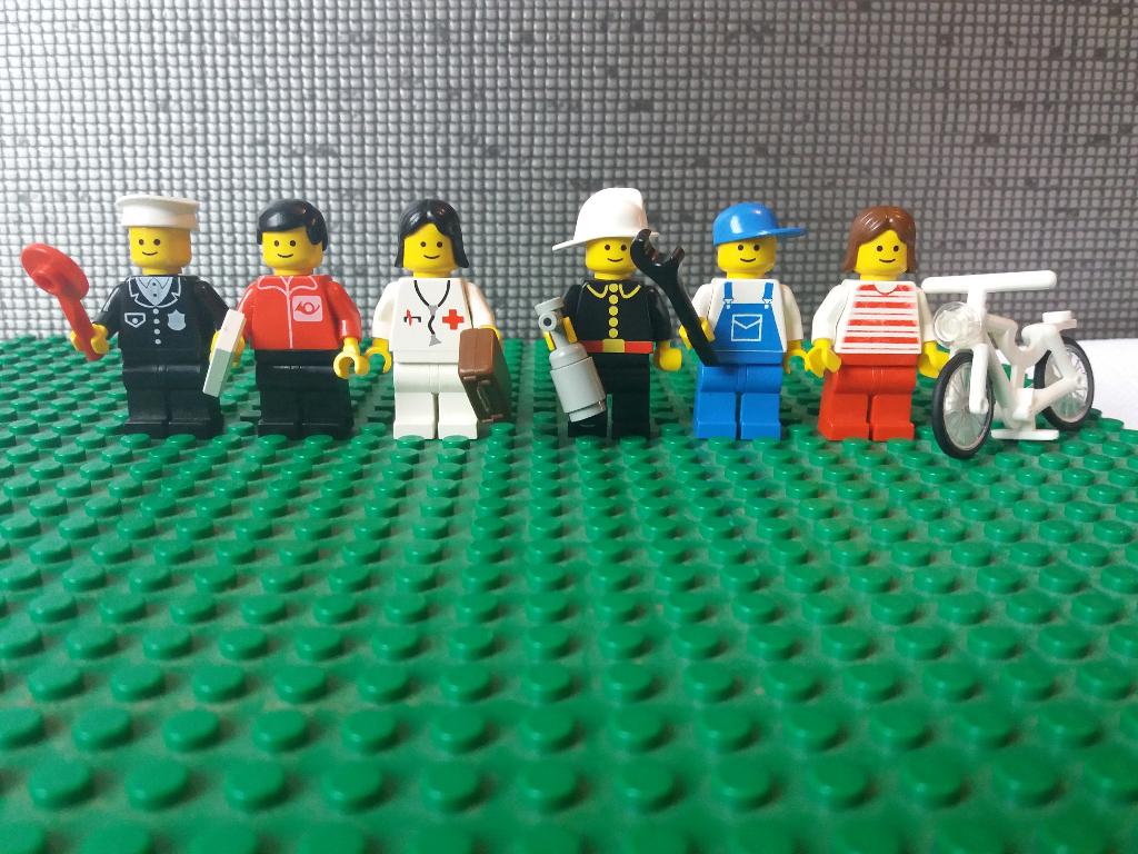 lego classic town 6301-1, Kinderen en Baby's, Speelgoed | Duplo en Lego, Ophalen of Verzenden, Gebruikt