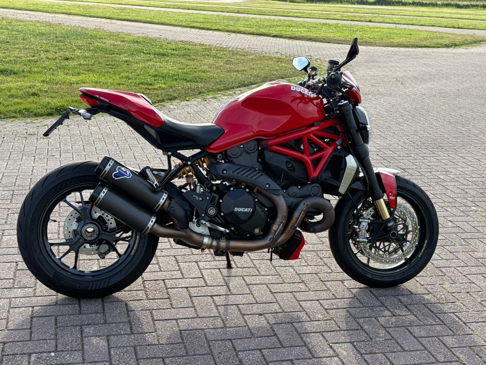 Ducati monster 1200R 2017 inruil mogelijk., Motoren, 2 cilinders, Occasion, Motorrijbewijs A, Meer dan 35 kW