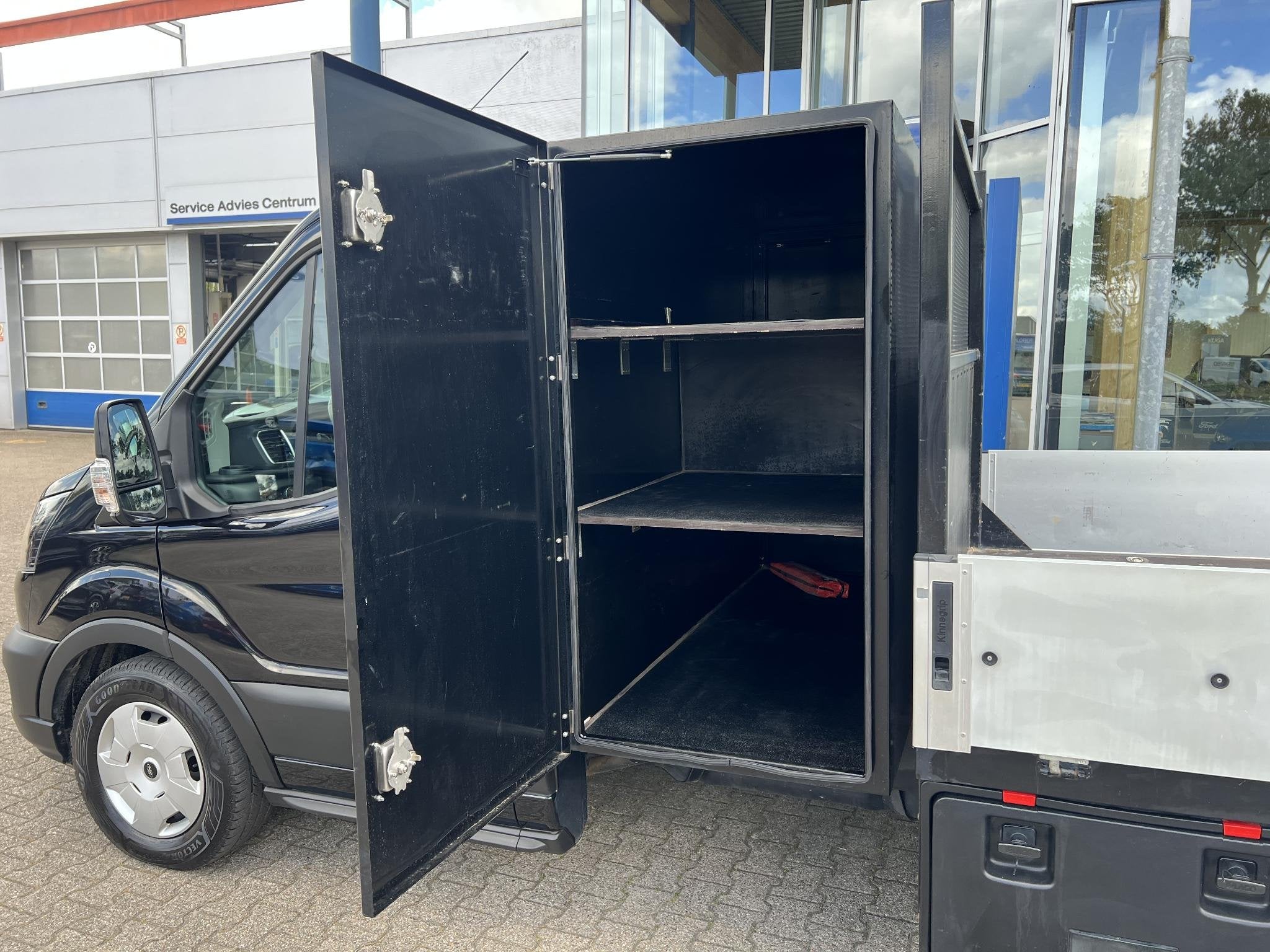 Ford Transit 350 2.0 TDCI L4H1 Trend | Open Laadbak | 165pk, Euro 6, 4 cilinders, Automatische klimaatregeling, 11 km/l