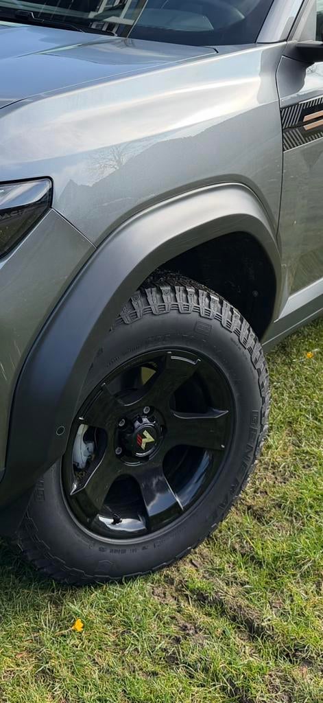 Spatbord verbreders Dacia Bigster NIEUW van Redust, Auto-onderdelen, Carrosserie en Plaatwerk, Dacia, Voor, Nieuw, Ophalen of Verzenden