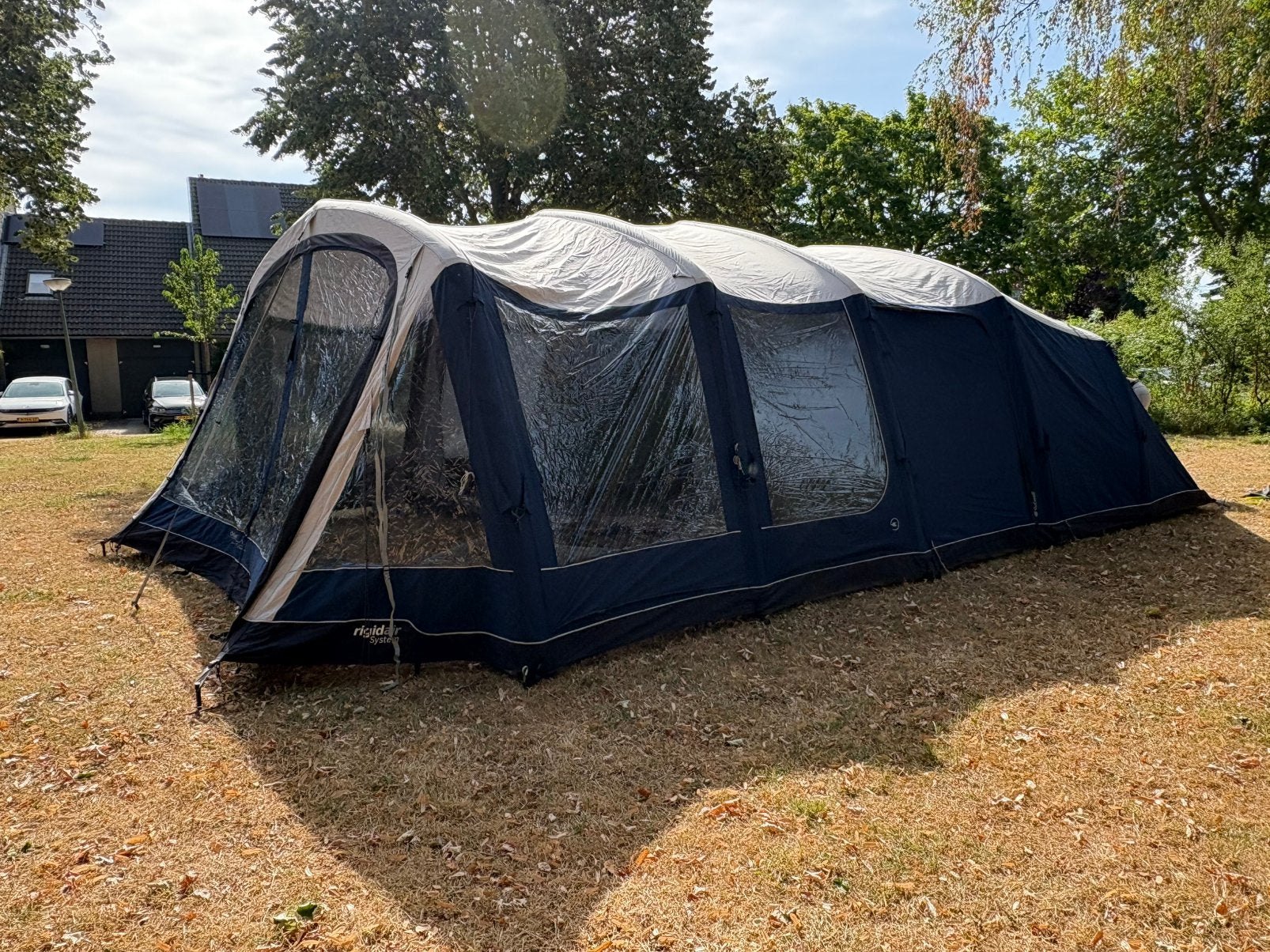 Outwell Stone Lake 7 ATC + grondzeil + Outwell tapijt, Ophalen, Gebruikt, Meer dan 6