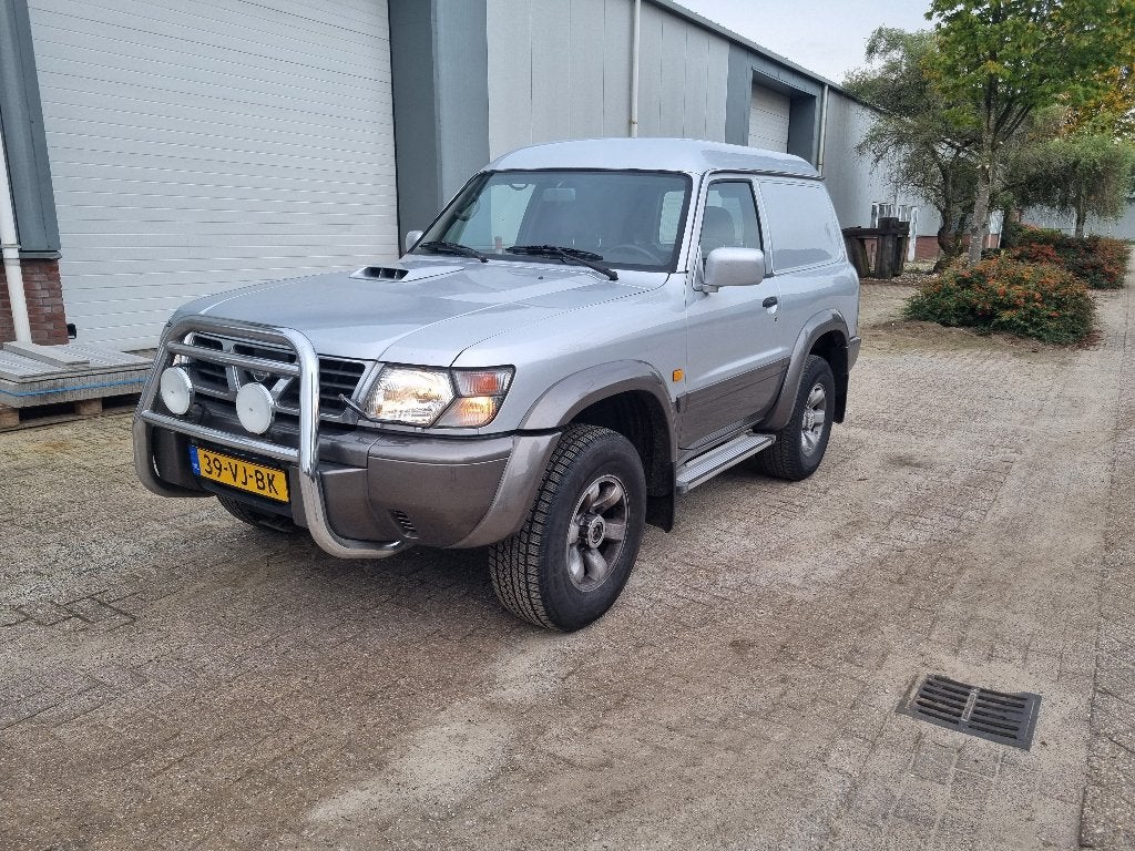 Nissan Patrol 2.8 GR TDI VAN 3DR 4WD 1999, Auto's, Elektrische ramen, 2826 cc, 129 pk, Origineel Nederlands