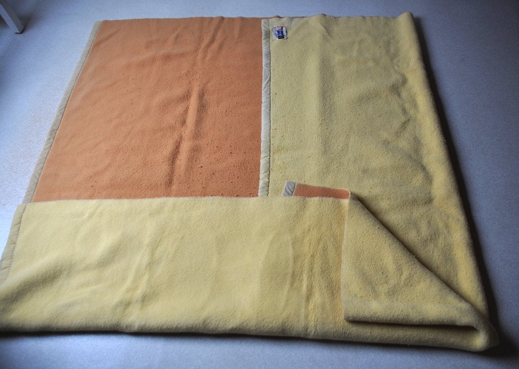 DIDAS  Dralon  Deken  -  180  x  200 cm  -  Vintage, Huis en Inrichting, Slaapkamer | Beddengoed, Gebruikt, Geel, Tweepersoons