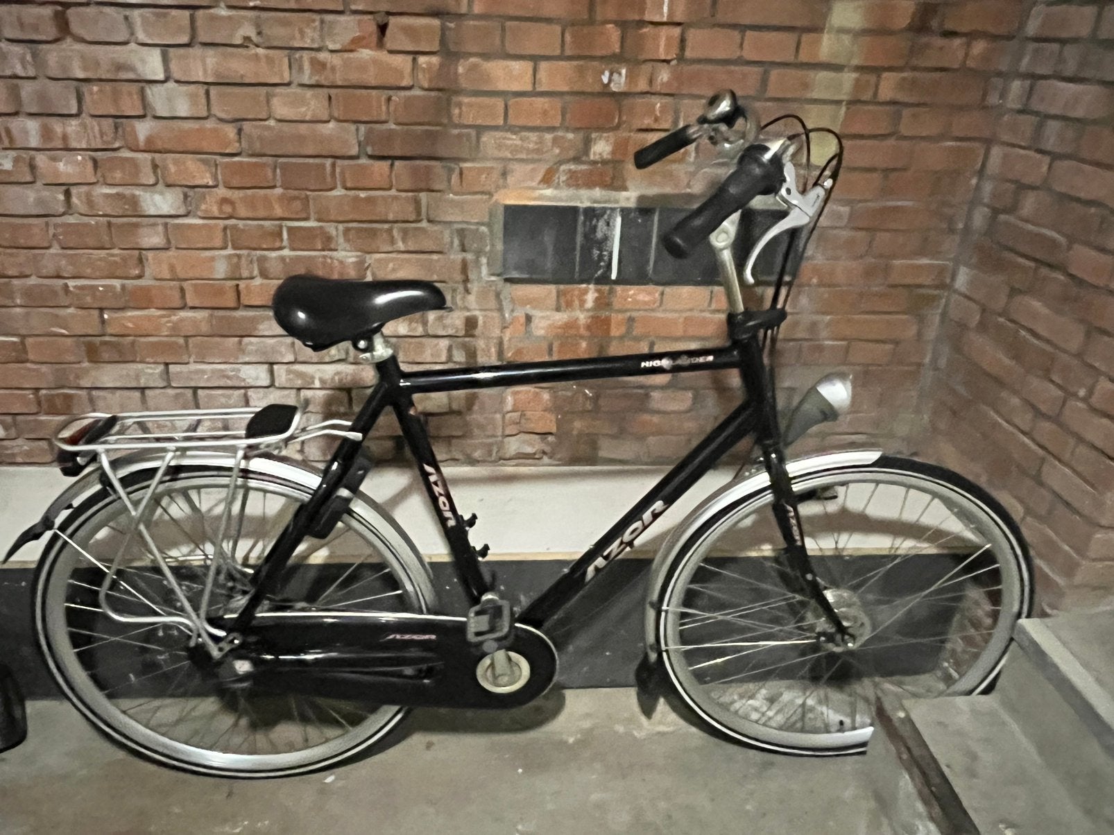 AZOR Herenfiets 28 inch ., Gebruikt, Versnellingen, 57 tot 61 cm, Ophalen