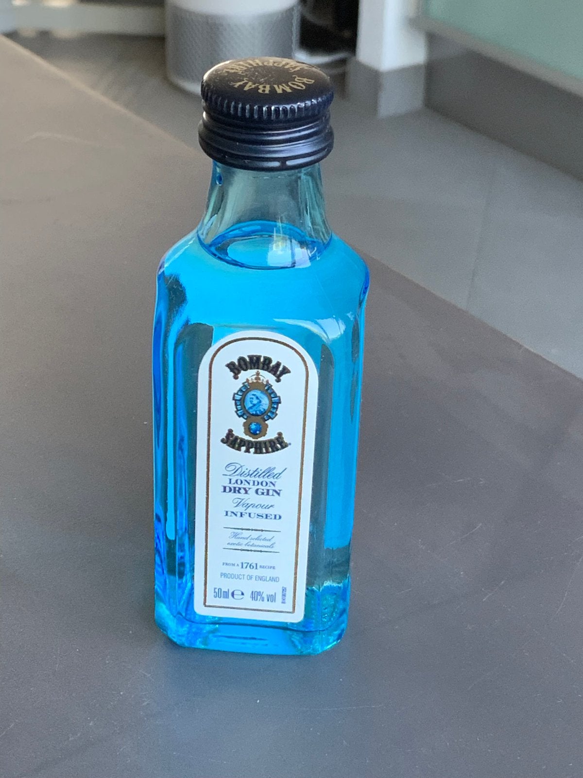 Drie mini flesjes drank. Uit Gran Canaria. Ongeopend., Verzamelen, Ophalen of Verzenden, Nieuw