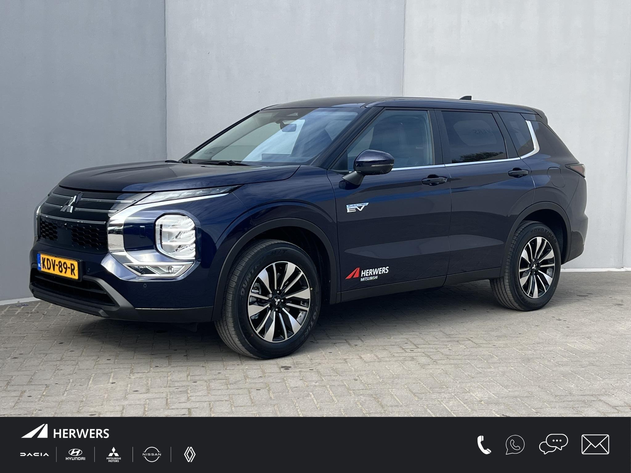 Mitsubishi Outlander 2.4 PHEV Intense MY26 / Adaptief Cruise, Outlander, Euro 6, 4 cilinders, Blauw