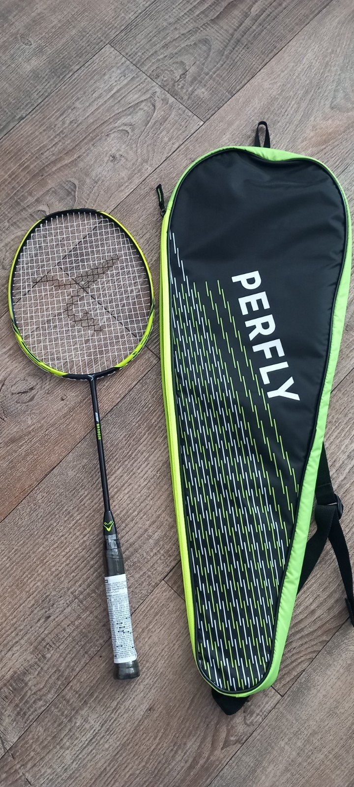 Perfly junior badminton racket met tas Nieuw!, Ophalen of Verzenden, Nieuw, Racket(s)