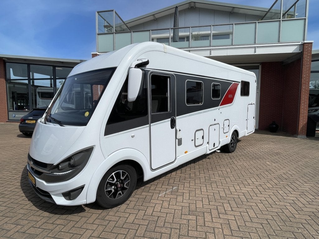 Bürstner Ixeo I 736 4Pers. face to face, Caravans en Kamperen, Integraal, Ringverwarming, Fiat, Bedrijf