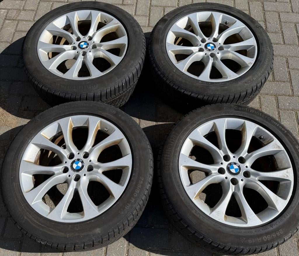 BMW X5 F15 19 inch wielen Continental winterbanden, Gebruikt, 255 mm, Banden en Velgen, Personenwagen