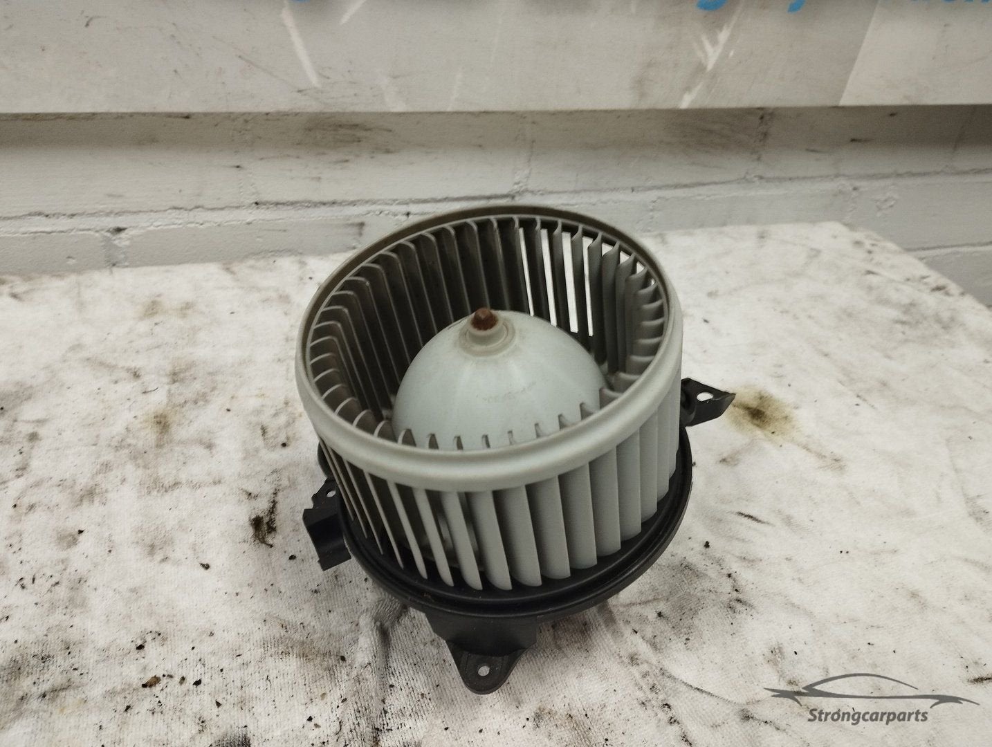 Kachelmotor Opel Corsa E 13335075, Gebruikt, -, -, Opel