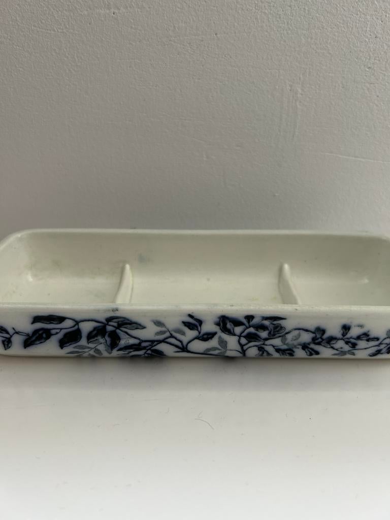 Brocante bakje van aardewerk zwart/blauw motief, Ophalen of Verzenden