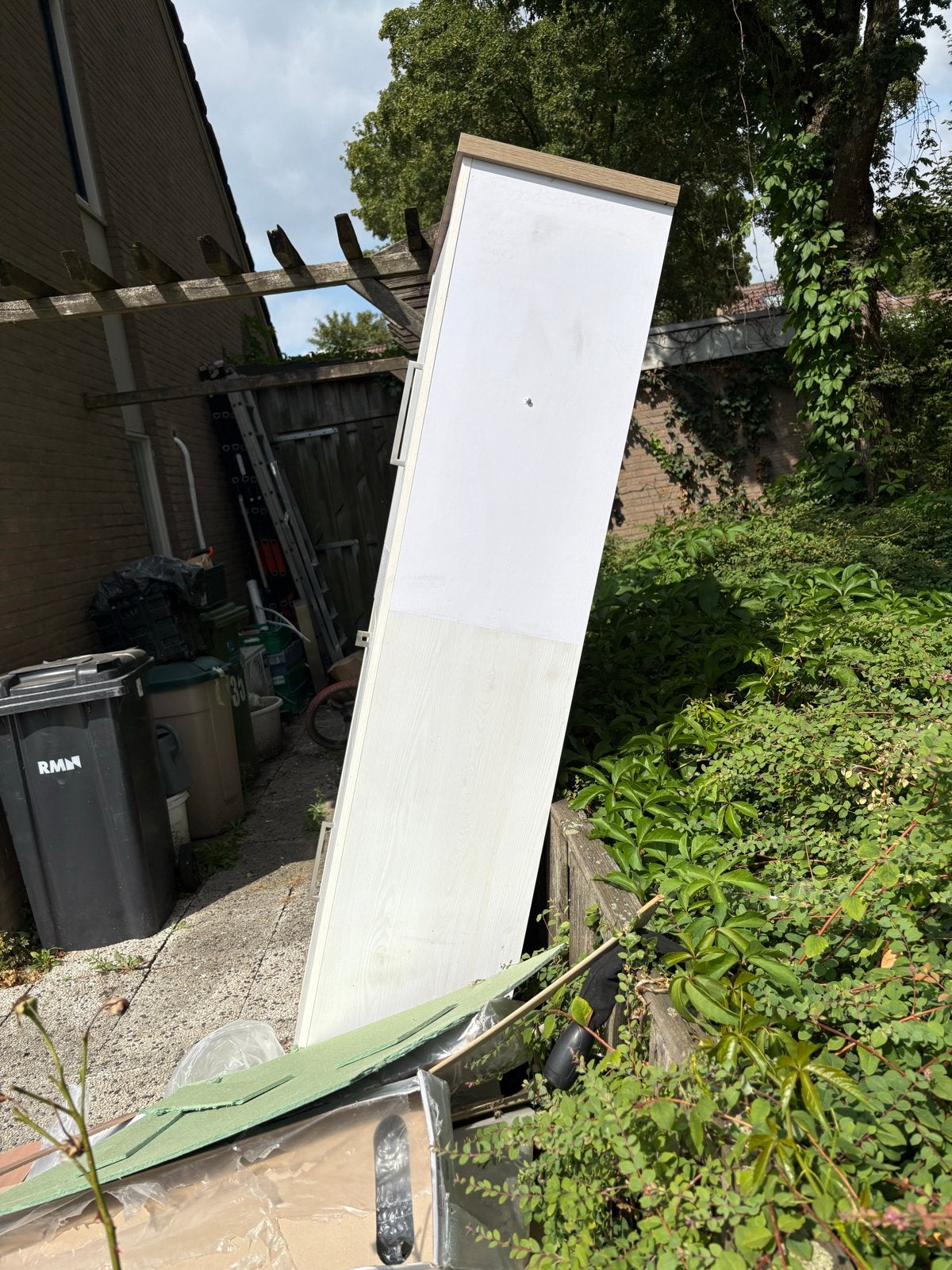 Witte kast met lades en deuren, Ophalen, Gebruikt