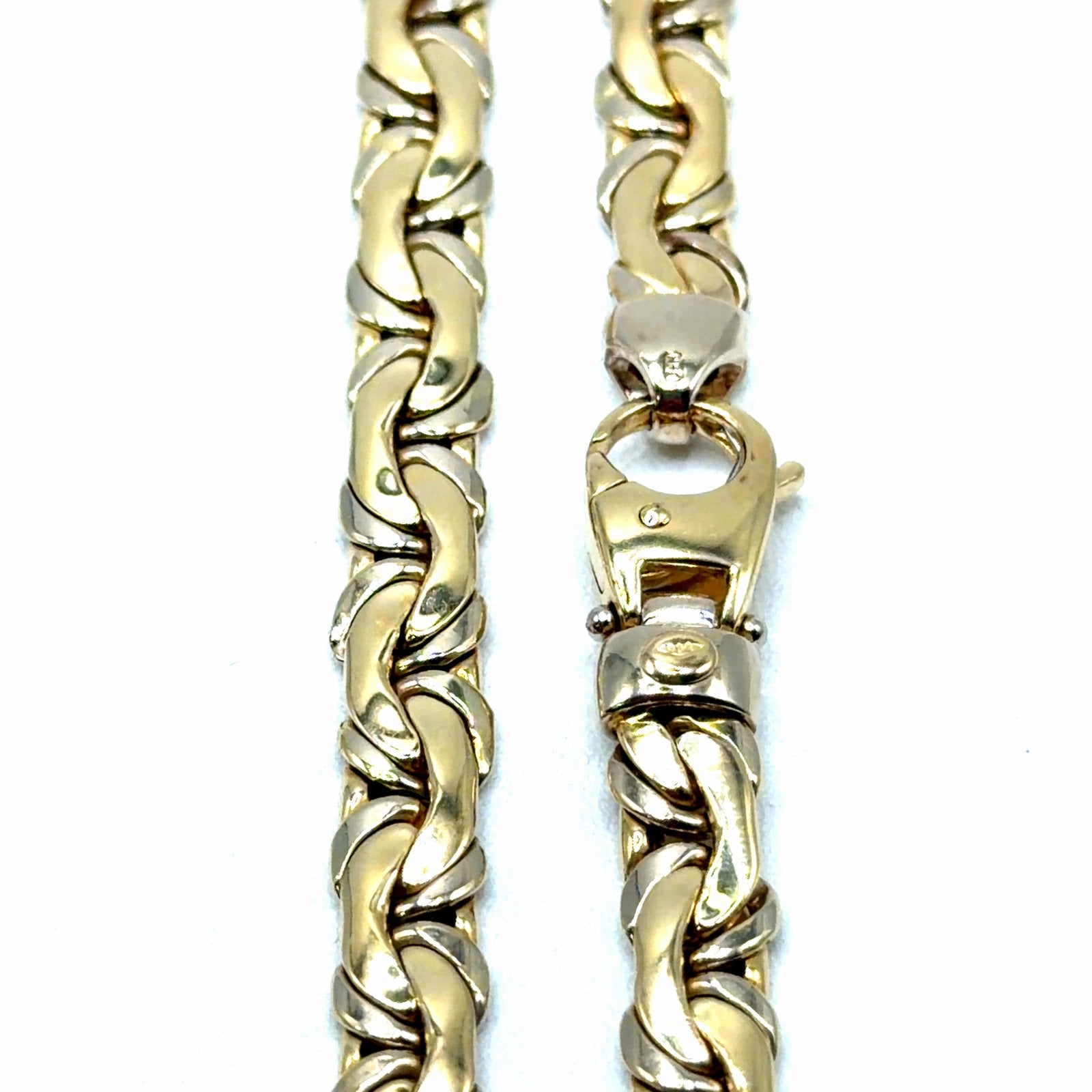 Gouden ketting met uniek vlechtwerk design, W, Nieuw, Ophalen of Verzenden, W