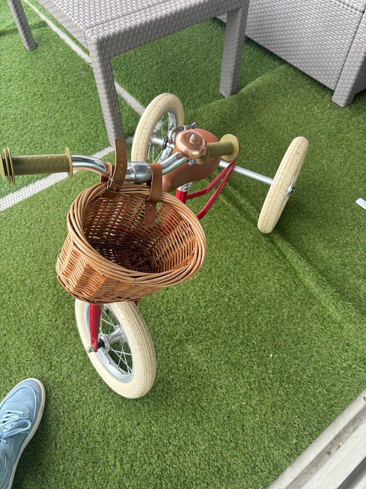 Veloretti loopfiets rood met mandje, Ophalen of Verzenden, Zo goed als nieuw, Velgrem, Minder dan 16 inch