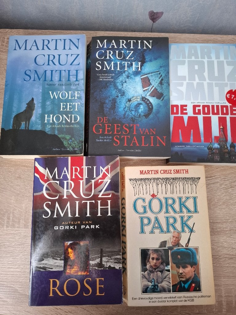5 spannende thrillers van Martin Cruz Smith., Ophalen of Verzenden, Gelezen, Martin Cruz Smith, Nederland