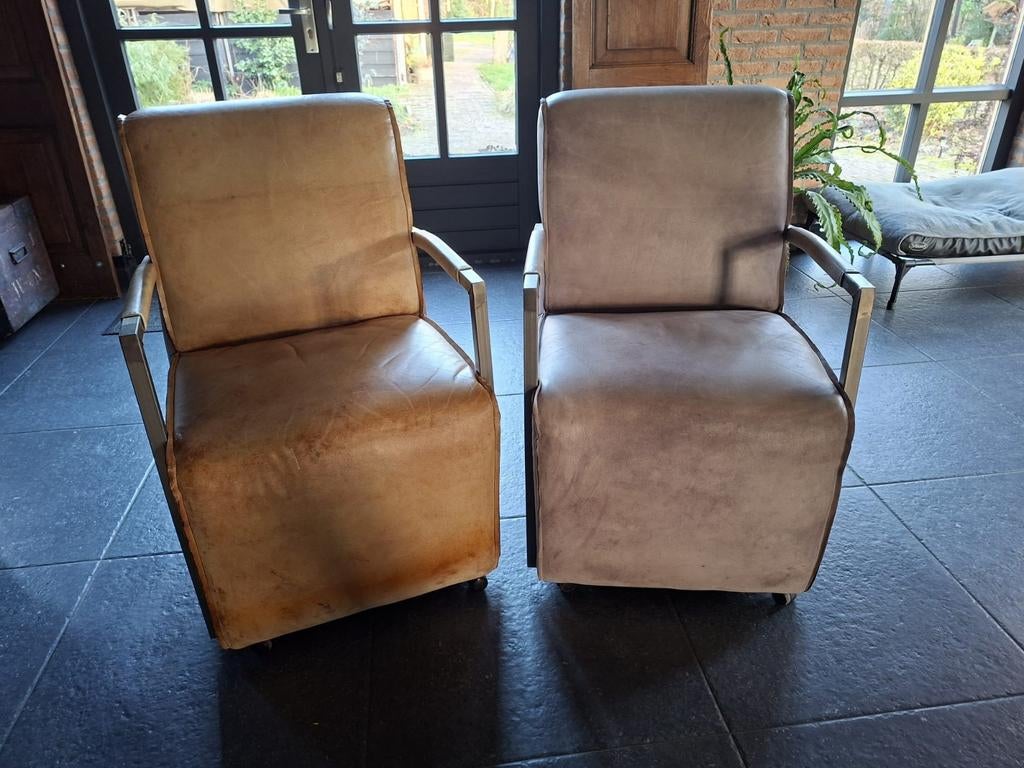 Twee comfortabele stoelen met wieltjes, Huis en Inrichting, Stoelen, Ophalen, Gebruikt, Twee, Overige kleuren