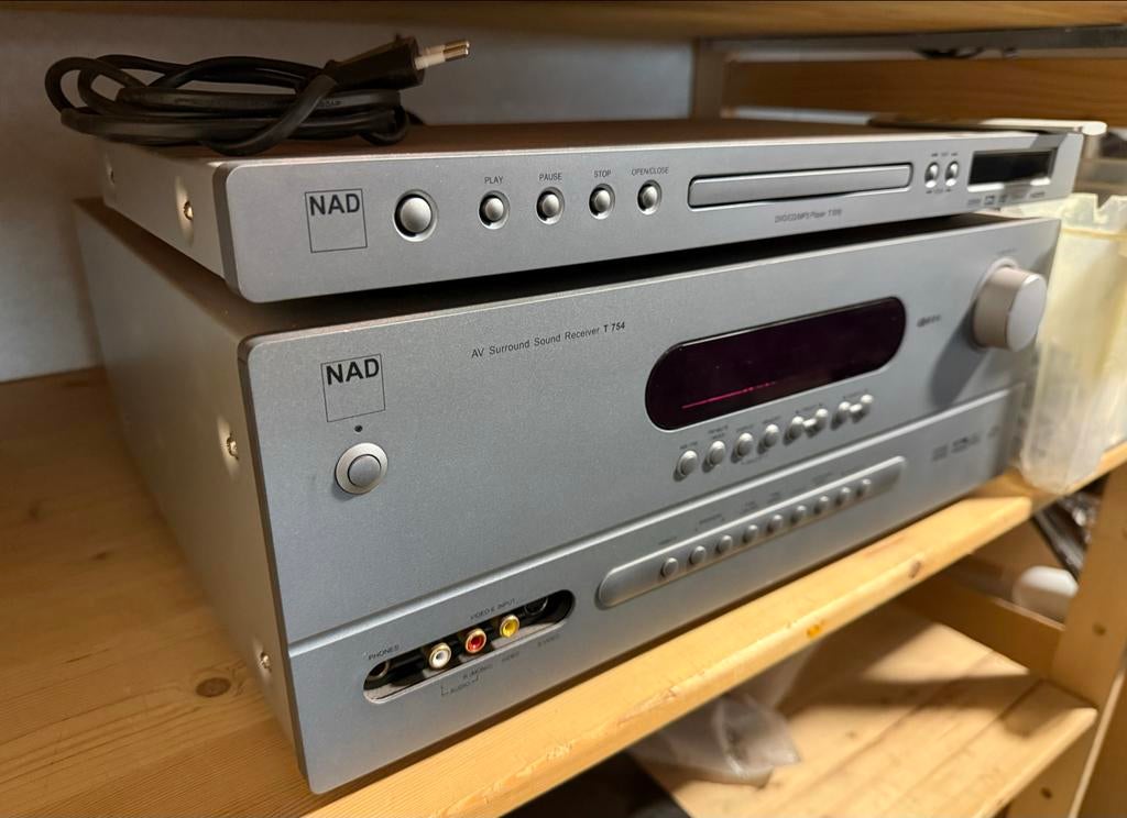 NAD T754 Surround Receiver + T515 DVD Speler Set, Gebruikt, 60 tot 120 watt, Ophalen, Overige merken