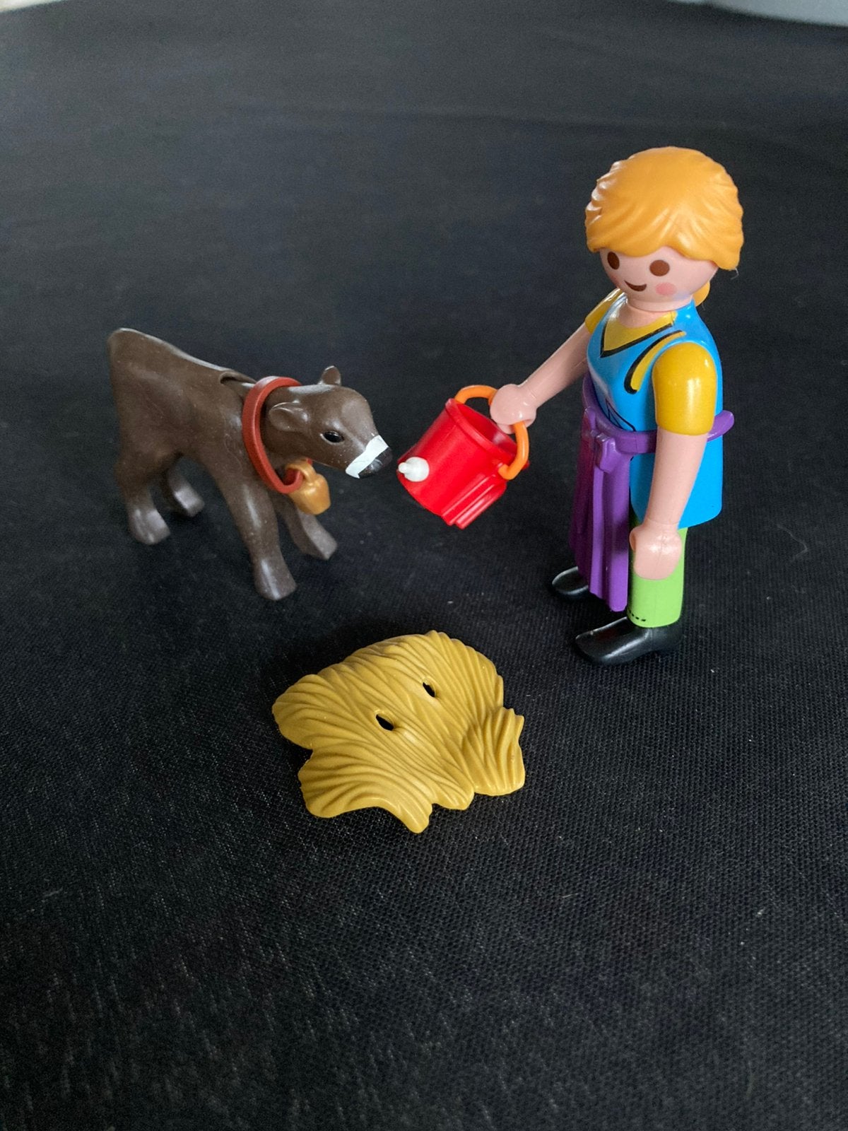 Playmobil boerin met kalfje, Ophalen of Verzenden, Zo goed als nieuw