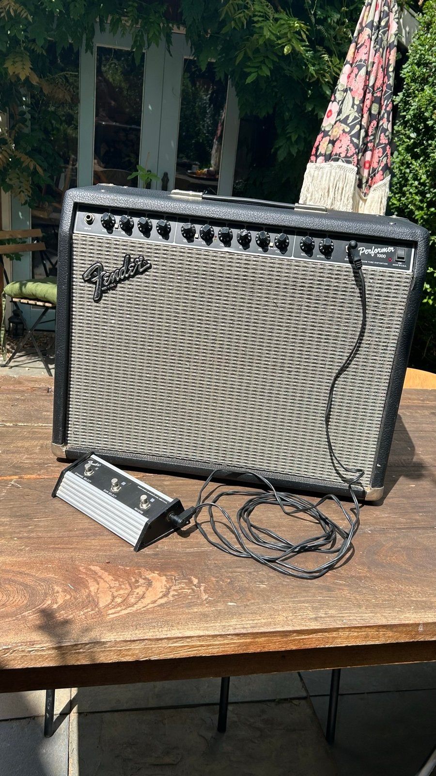 Fender Performer 1000 gitaarversterker, Muziek en Instrumenten, Ophalen, Gebruikt, Gitaar, 100 watt of meer