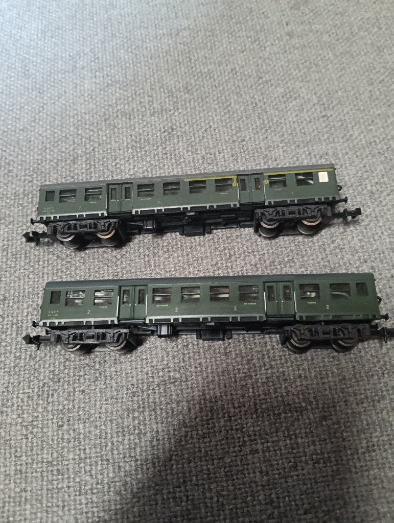 Trix 2 rijtuigen SNCF N-spoor, Hobby en Vrije tijd, Modeltreinen | N-Spoor, Gebruikt, Gelijkstroom, Trix, Wagon