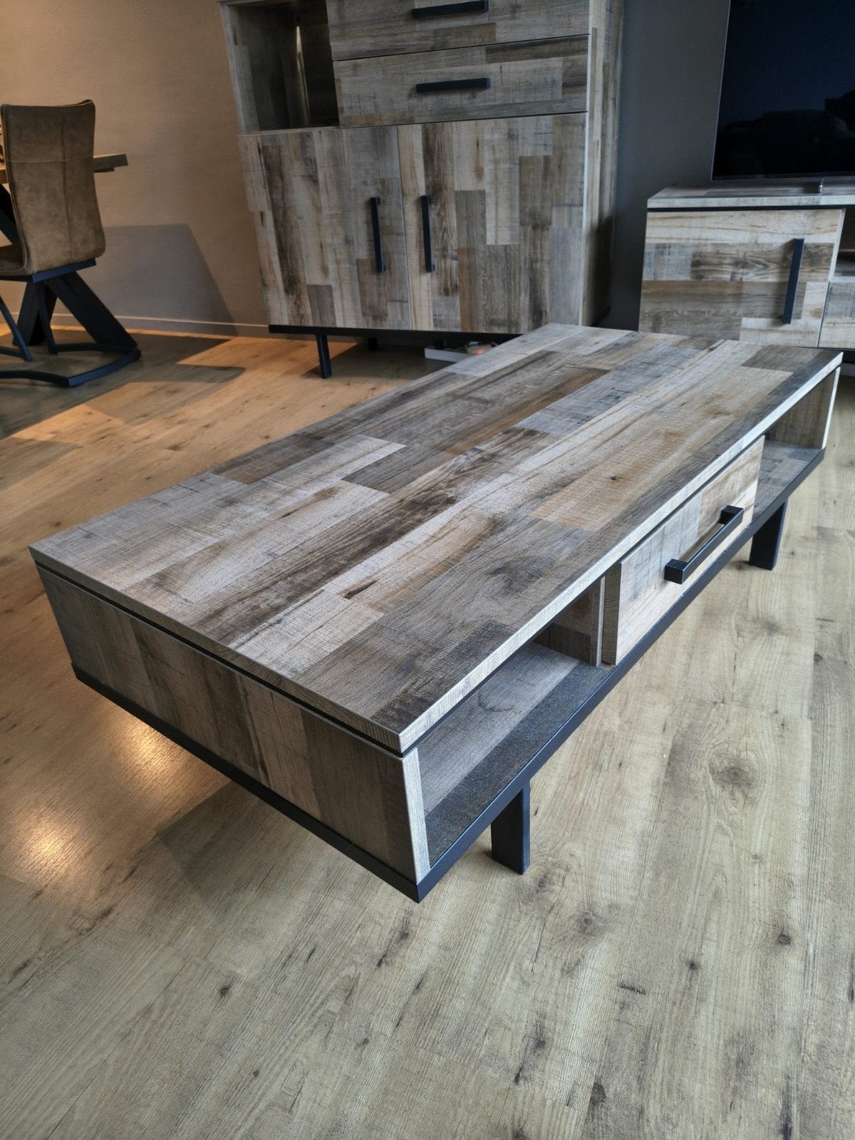 Industriële salontafel, Gebruikt, 100 tot 150 cm, 50 tot 100 cm, Industrieel