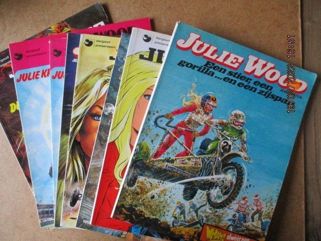 adv5728 julie wood, Eén stripboek, Ophalen, Gelezen