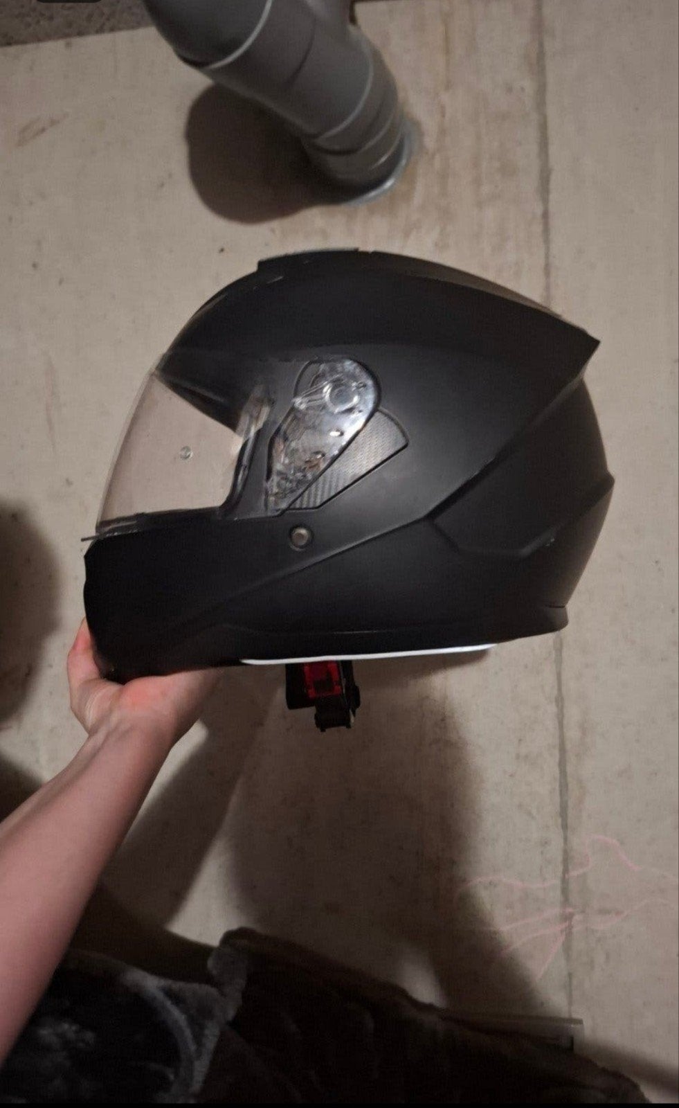 mooie scooter helm, Fietsen en Brommers, Brommerhelmen, Ophalen of Verzenden, Zo goed als nieuw