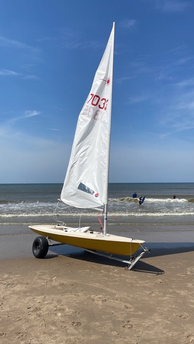 Laser, Watersport en Boten, Ophalen, Gebruikt
