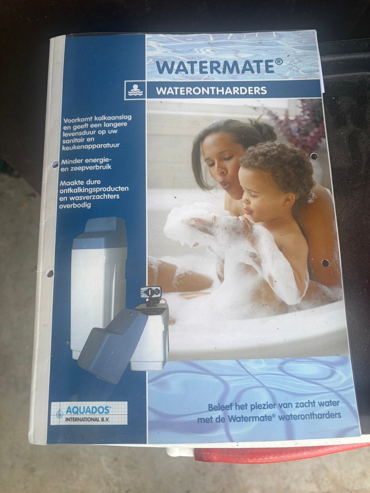 Waterontharder gebruik zout tabletten, Ophalen, Zo goed als nieuw