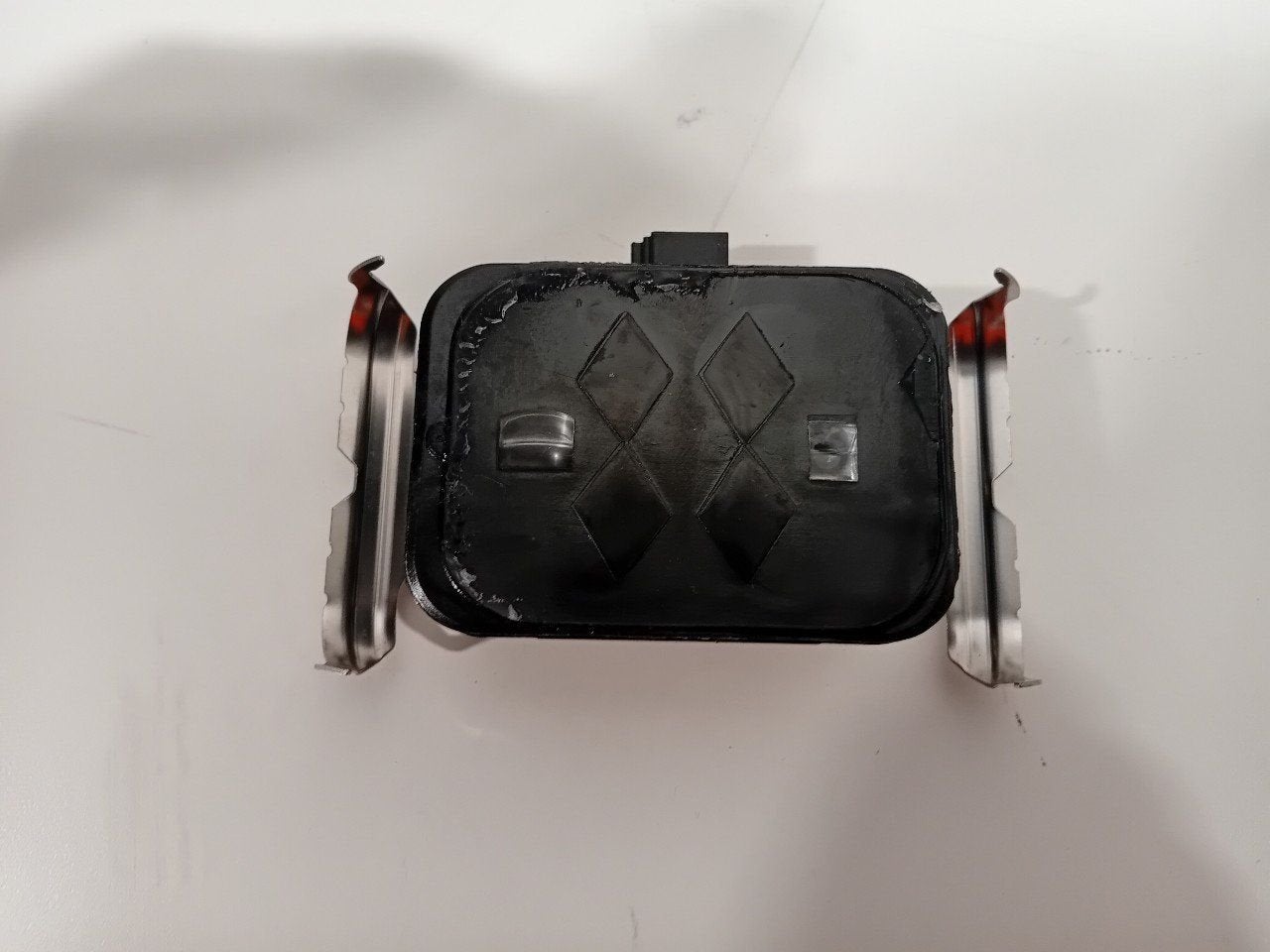 Regensensor Jaguar XF, Onderdelen@venauto.nl, Van der Ven Autorecycling B.V., Gebruikt, Ettenseweg 76, 4706 PB Roosendaal, The Netherlands