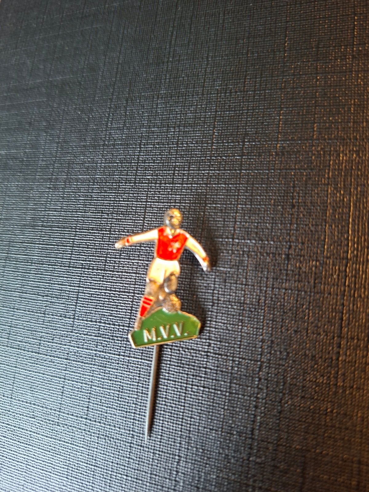 Vintage MVV Voetbalspeldje - Beeldje, Ophalen of Verzenden, Gebruikt, Overige binnenlandse clubs, Beeldje of Poppetje