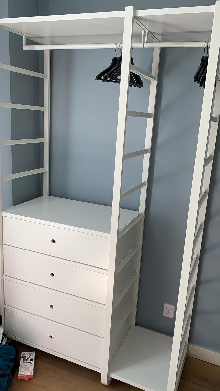 Witte kledingkast met lades en hangruimte, Ophalen, Overige materialen, Gebruikt, 100 tot 150 cm
