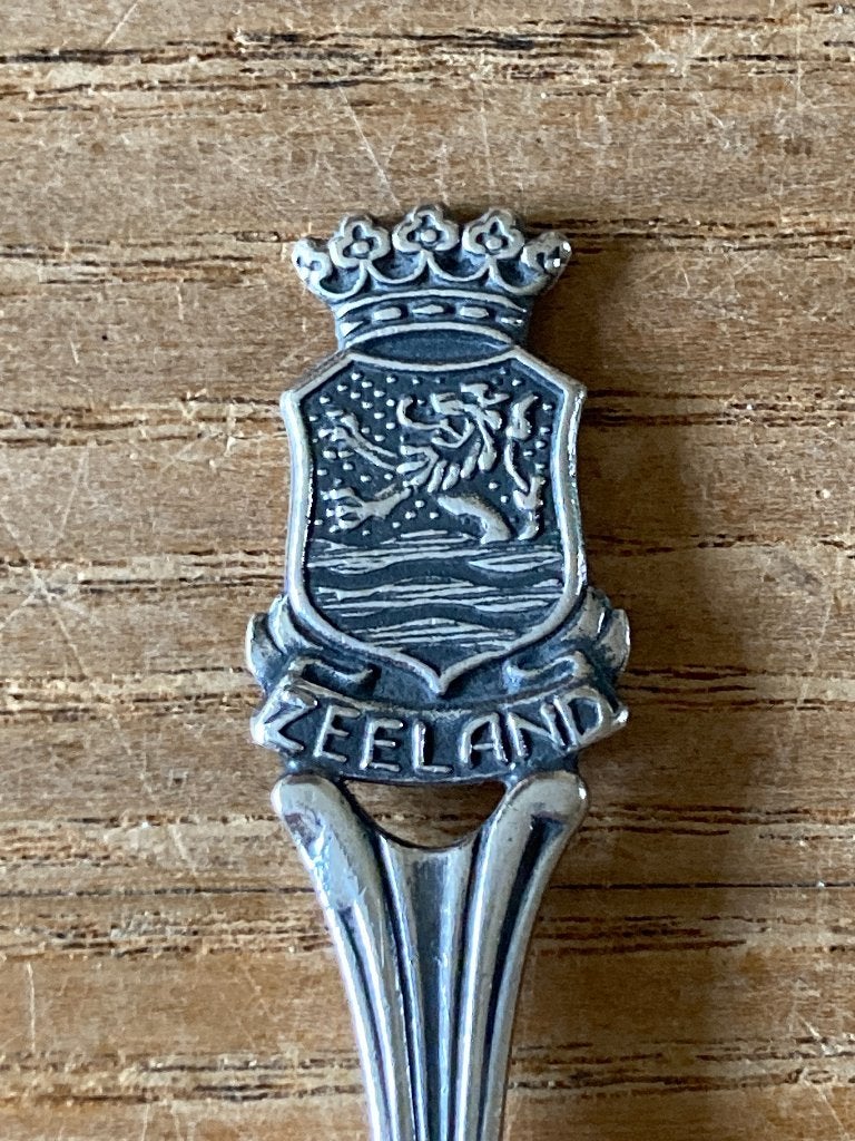 Vintage gero verzilverde theelepel provincie Zeeland, Ophalen of Verzenden
