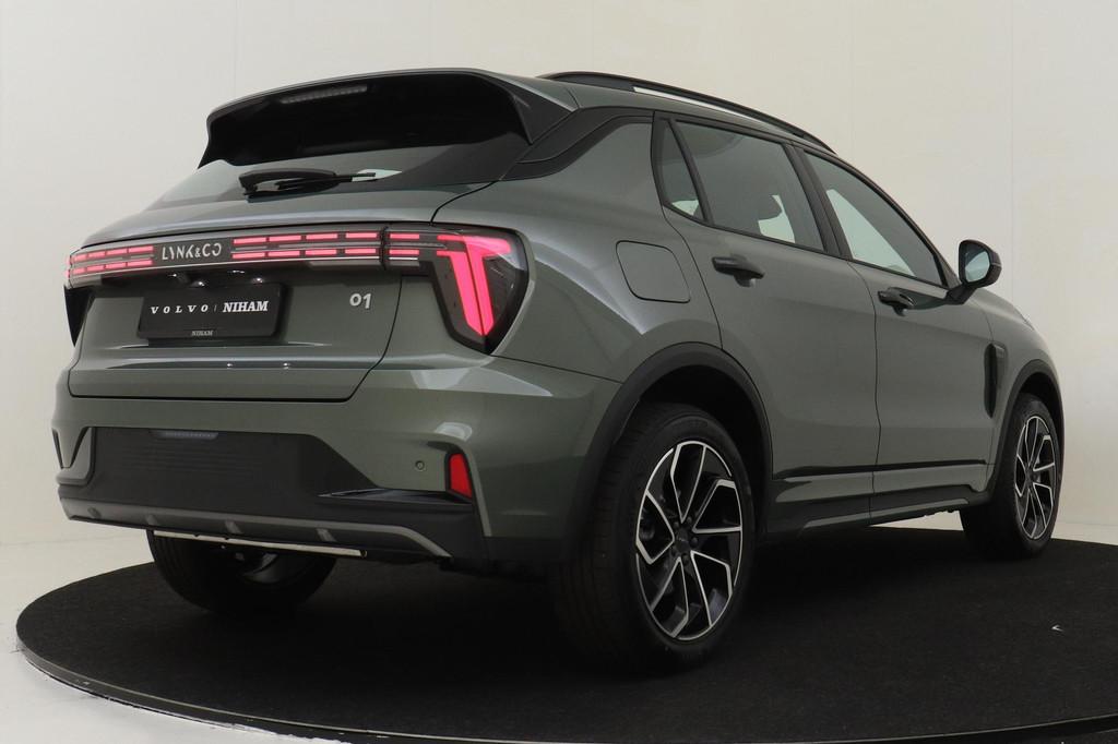 Lynk & Co 01 1.5 PHEV CORE *VOORRAAD VOORDEEL* -CARPLAY|ADAP, Auto's, Lynk & Co, 12 maanden, 4 cilinders, Plug-in hybride, Bedrijf