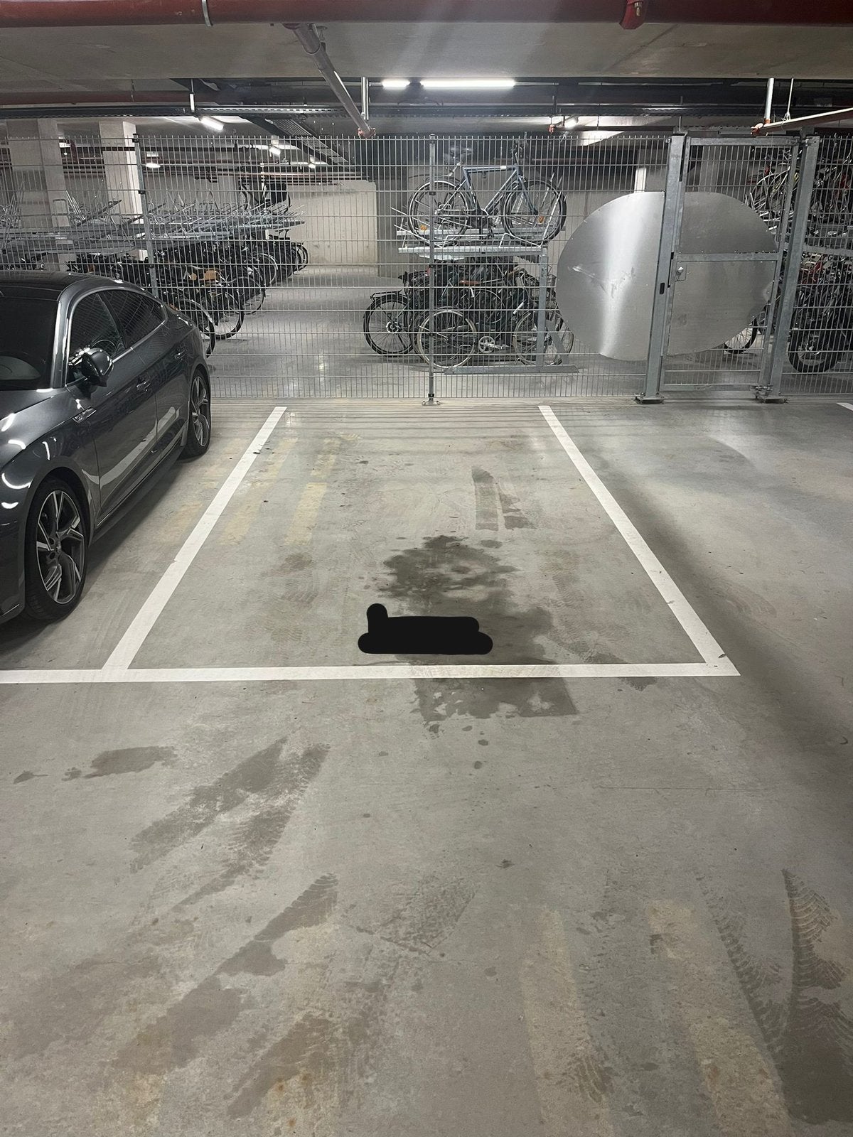 Veilige overdekte parkeergarage Westerpark, Huizen en Kamers