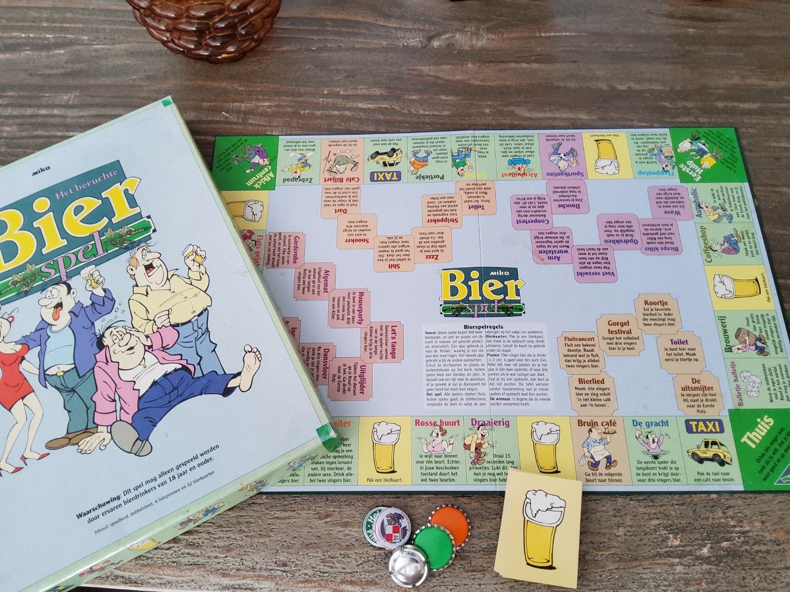 het beruchte bierspel met Killer-glas, Ophalen of Verzenden