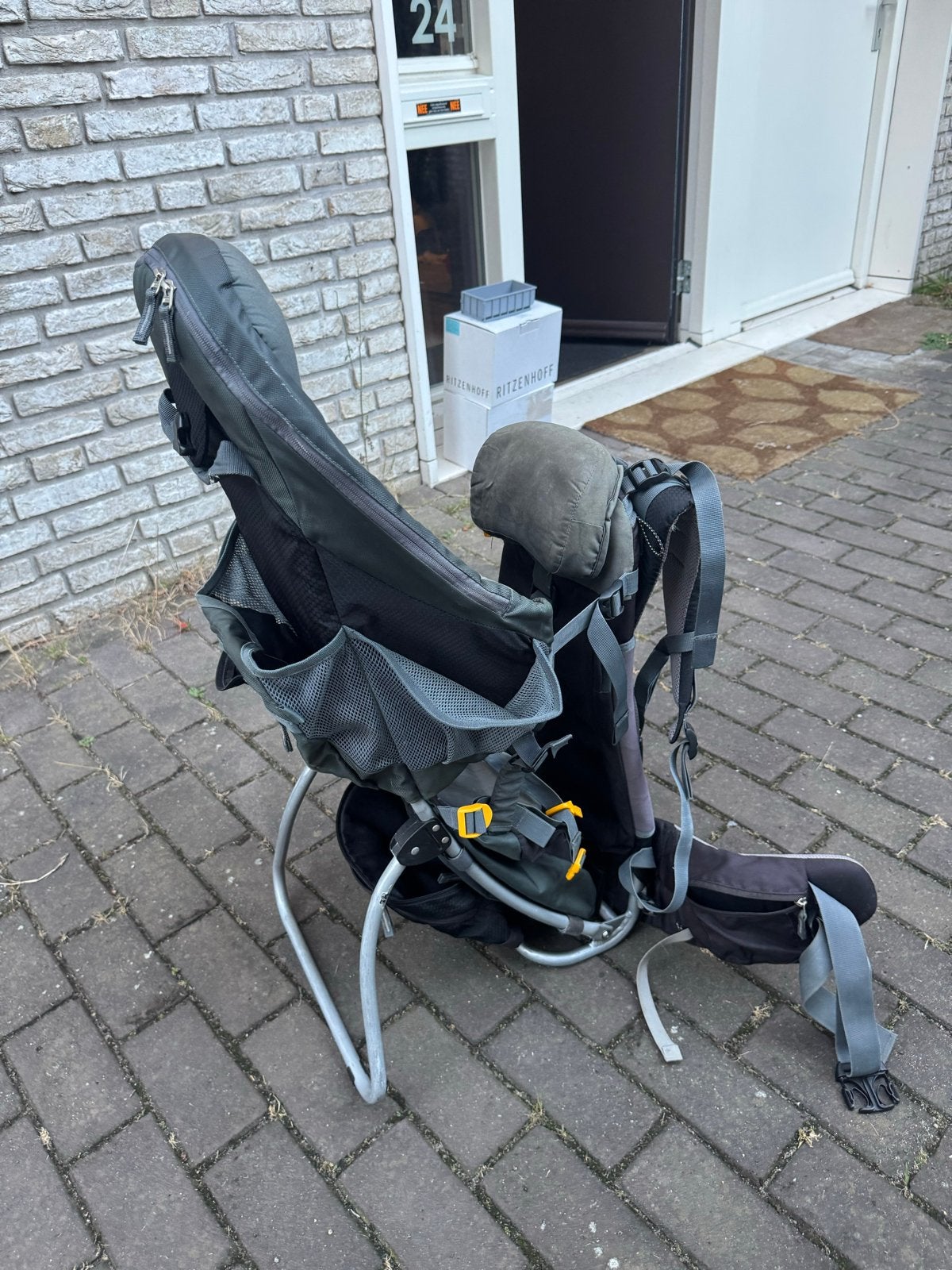 Deuter Kid Comfort III Draagzak - Ideaal voor wandelen, Gebruikt, Rug, Draagzak, Ophalen